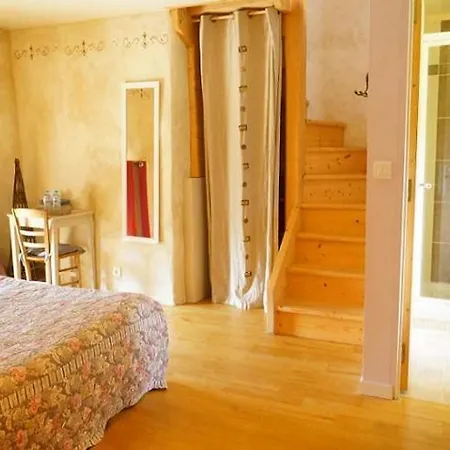 Ker Neizh Breizh - D'hotes - Le Petit Chatelier Saint-Samson-sur-Rance